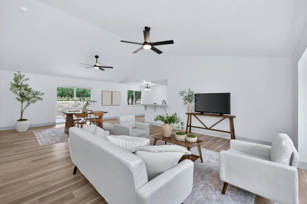 1418 Del Rey Avenue Sanger, CA 93657