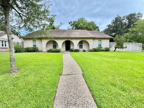 13935 Saint Marys Lane