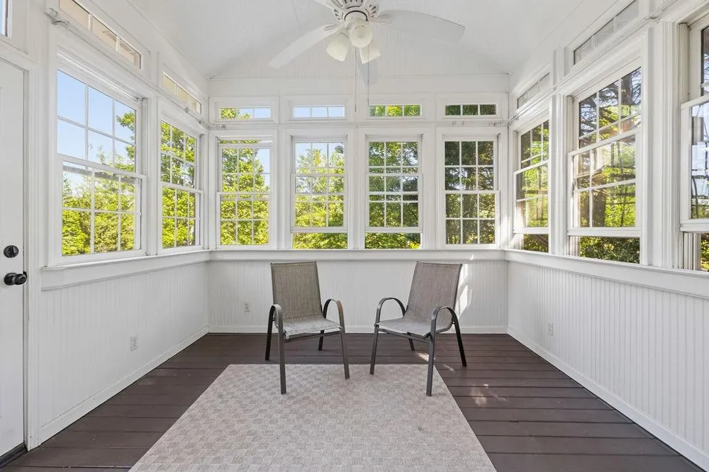1318 Village Terrace Court Dunwoody, GA 30338