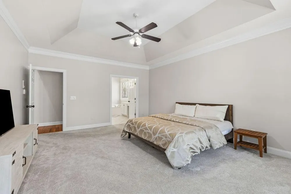 1318 Village Terrace Court Dunwoody, GA 30338