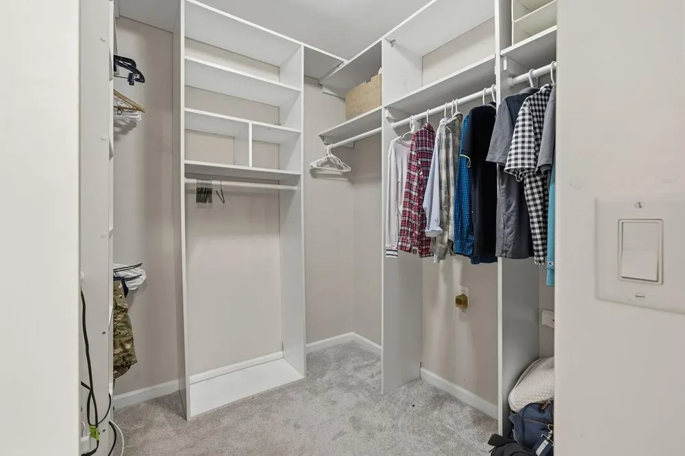 1318 Village Terrace Court Dunwoody, GA 30338