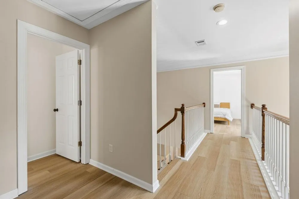 1318 Village Terrace Court Dunwoody, GA 30338