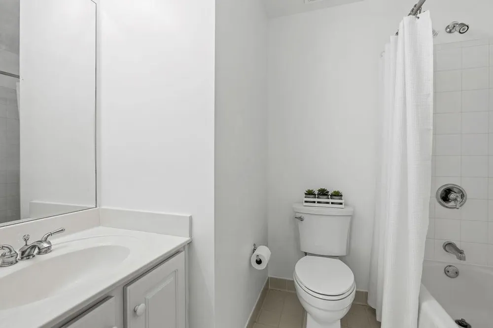 1318 Village Terrace Court Dunwoody, GA 30338