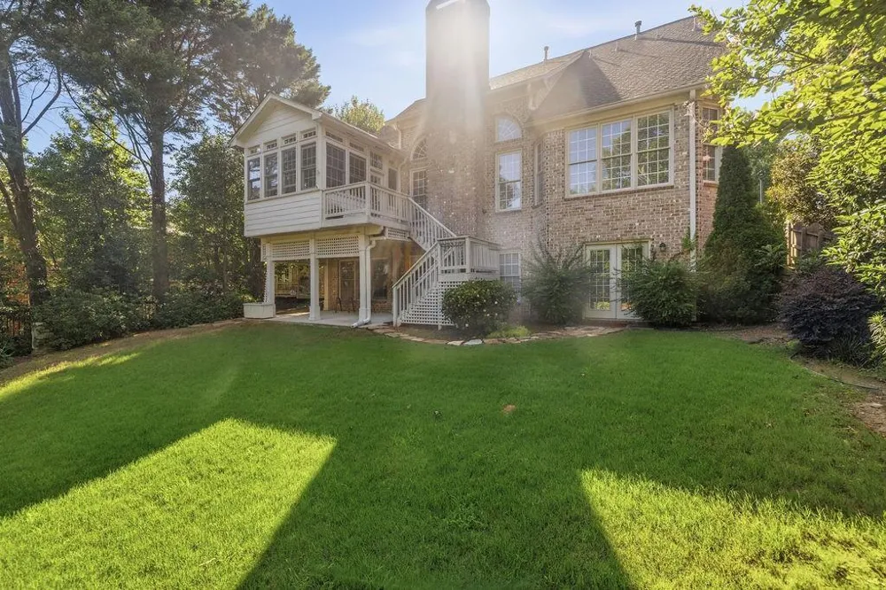 1318 Village Terrace Court Dunwoody, GA 30338