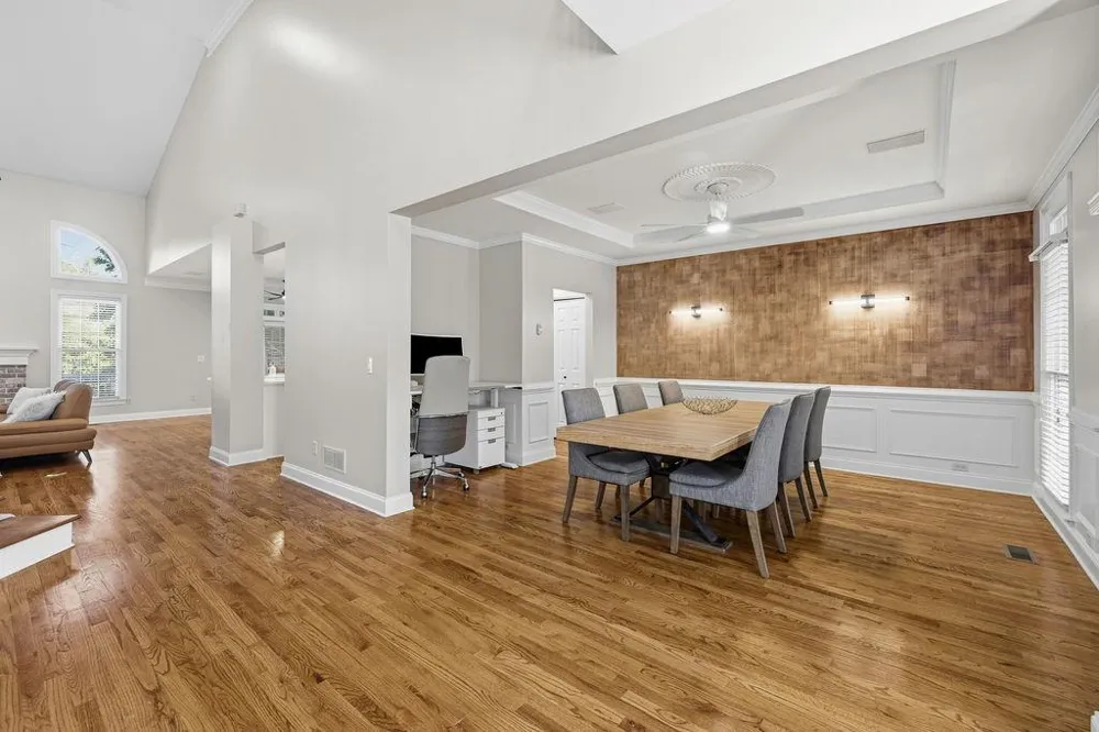 1318 Village Terrace Court Dunwoody, GA 30338