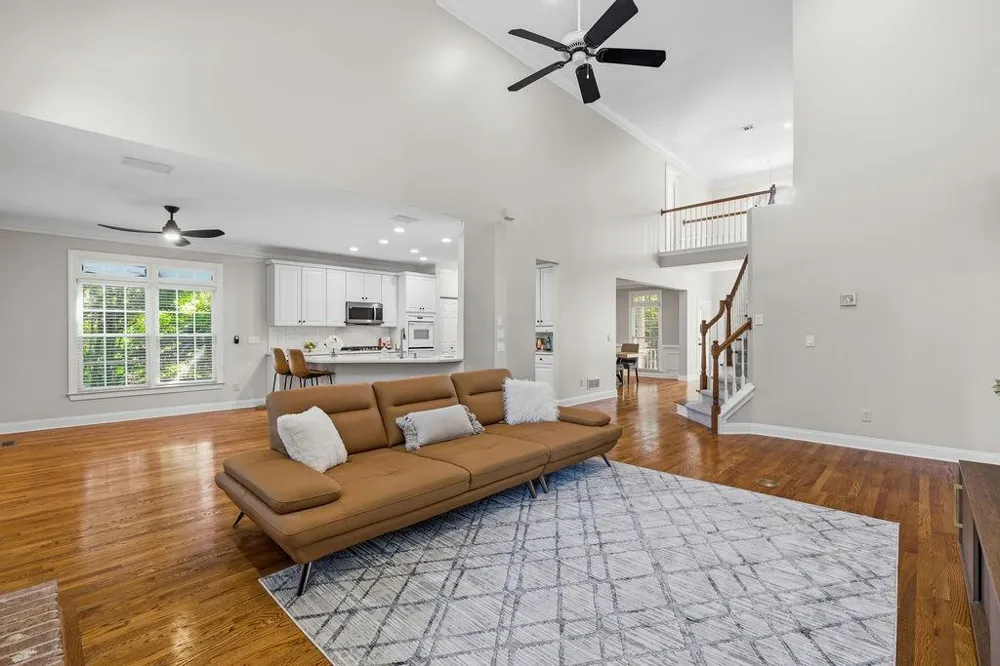 1318 Village Terrace Court Dunwoody, GA 30338