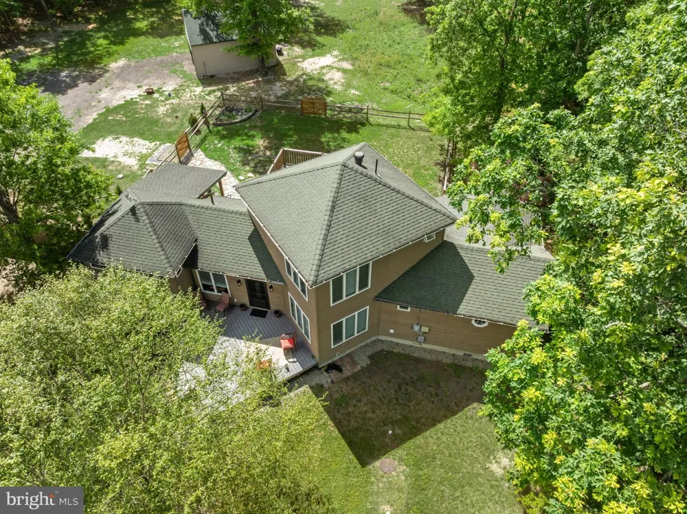 6330 ESTELLE AVENUE Mays Landing, NJ 08330