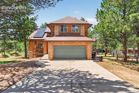 2141 Valley View Drive
