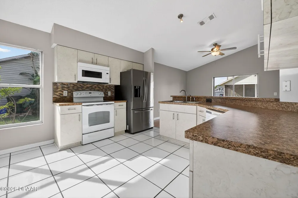 233 S Aberdeen Circle Sanford, FL 32773