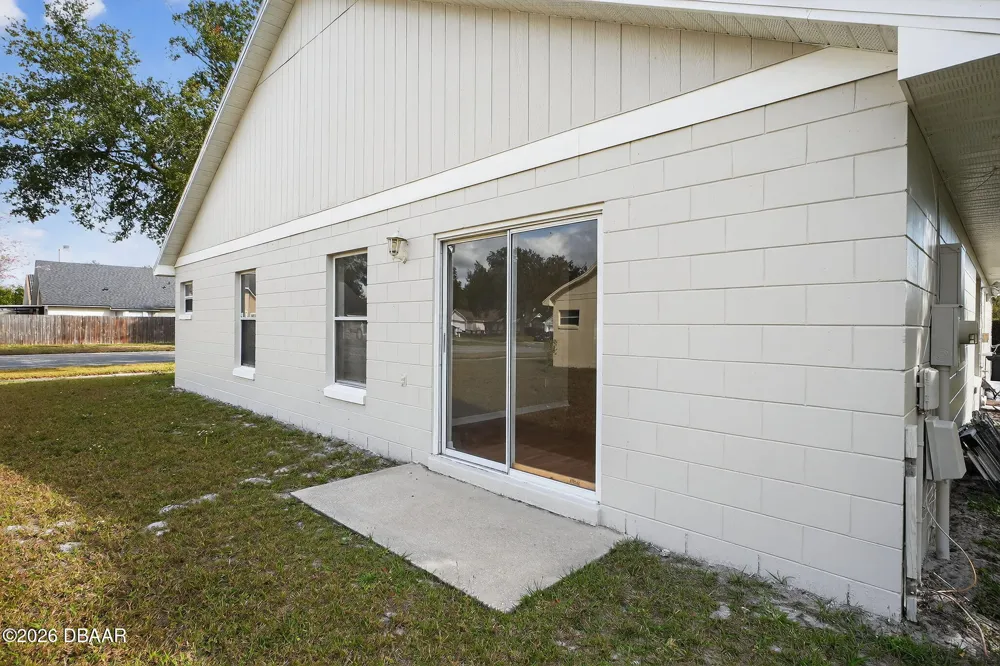 233 S Aberdeen Circle Sanford, FL 32773