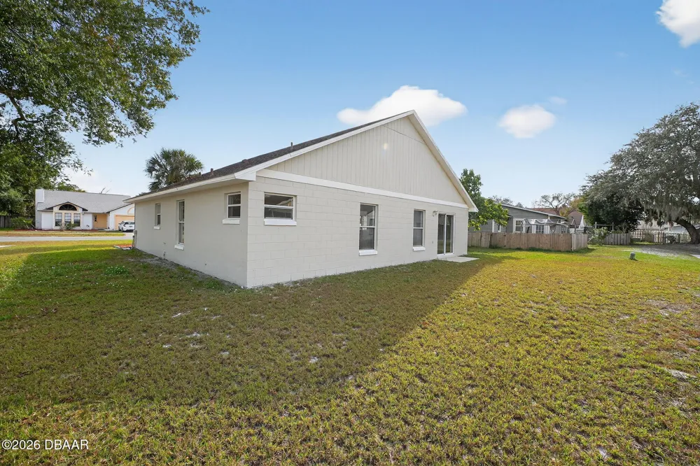 233 S Aberdeen Circle Sanford, FL 32773