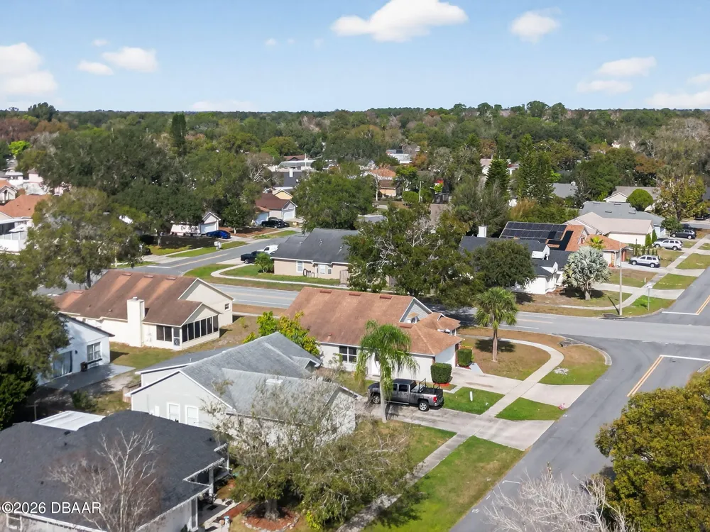 233 S Aberdeen Circle Sanford, FL 32773