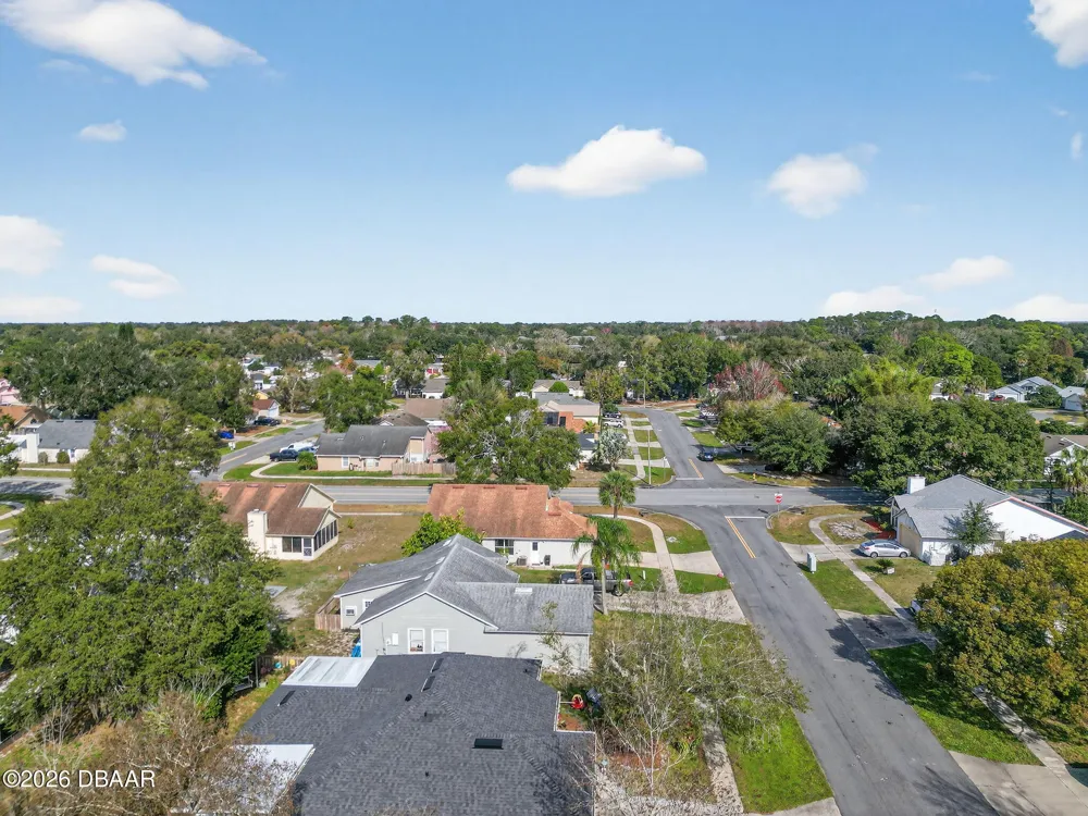 233 S Aberdeen Circle Sanford, FL 32773