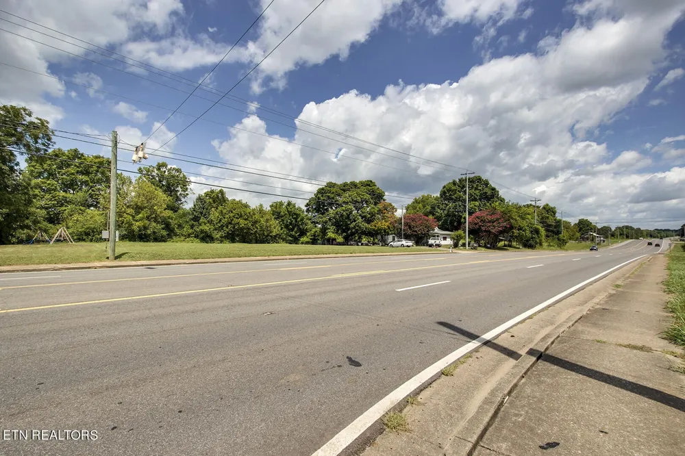 0 S Amhurst Place Englewood, TN 37329