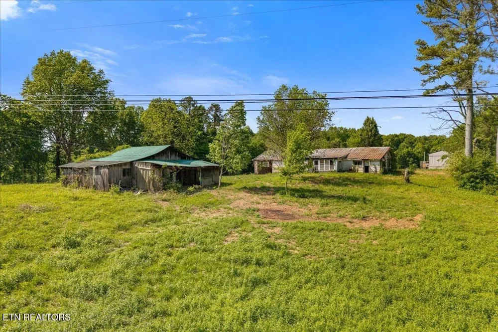 263 County Road 361 Niota, TN 37826