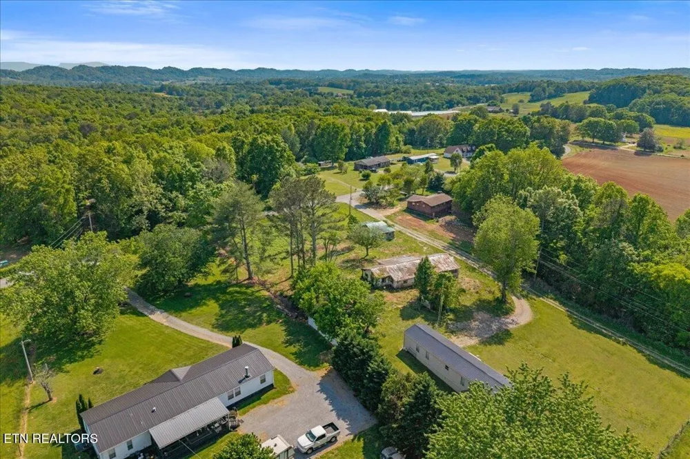 263 County Road 361 Niota, TN 37826