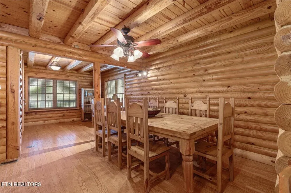 1736 Rafter Road Tellico Plains, TN 37385