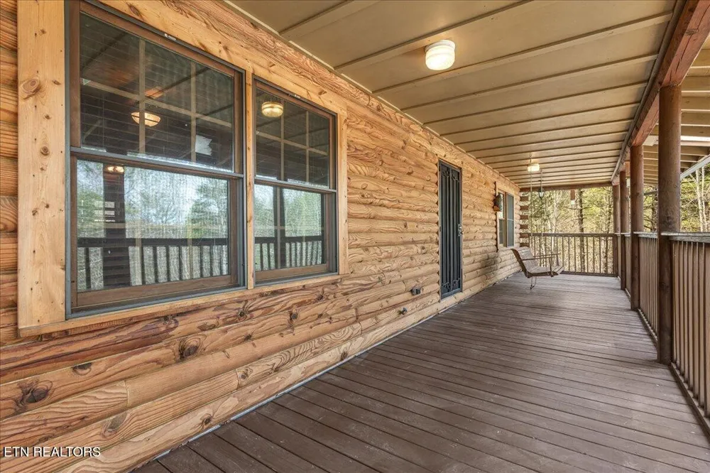 1736 Rafter Road Tellico Plains, TN 37385
