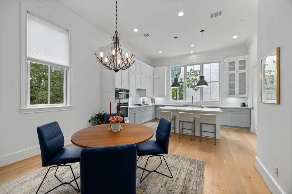 1270 Wood Hollow Drive Houston, TX 77057
