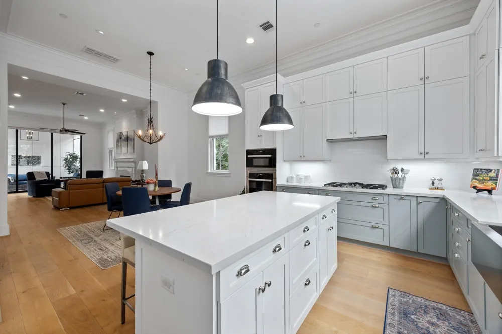 1270 Wood Hollow Drive Houston, TX 77057