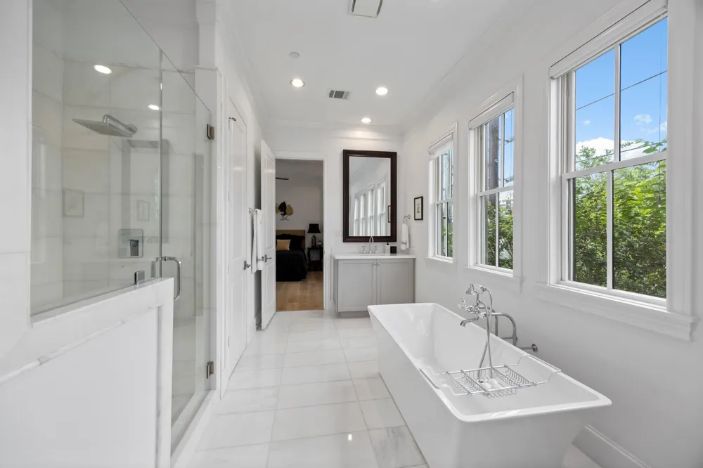 1270 Wood Hollow Drive Houston, TX 77057