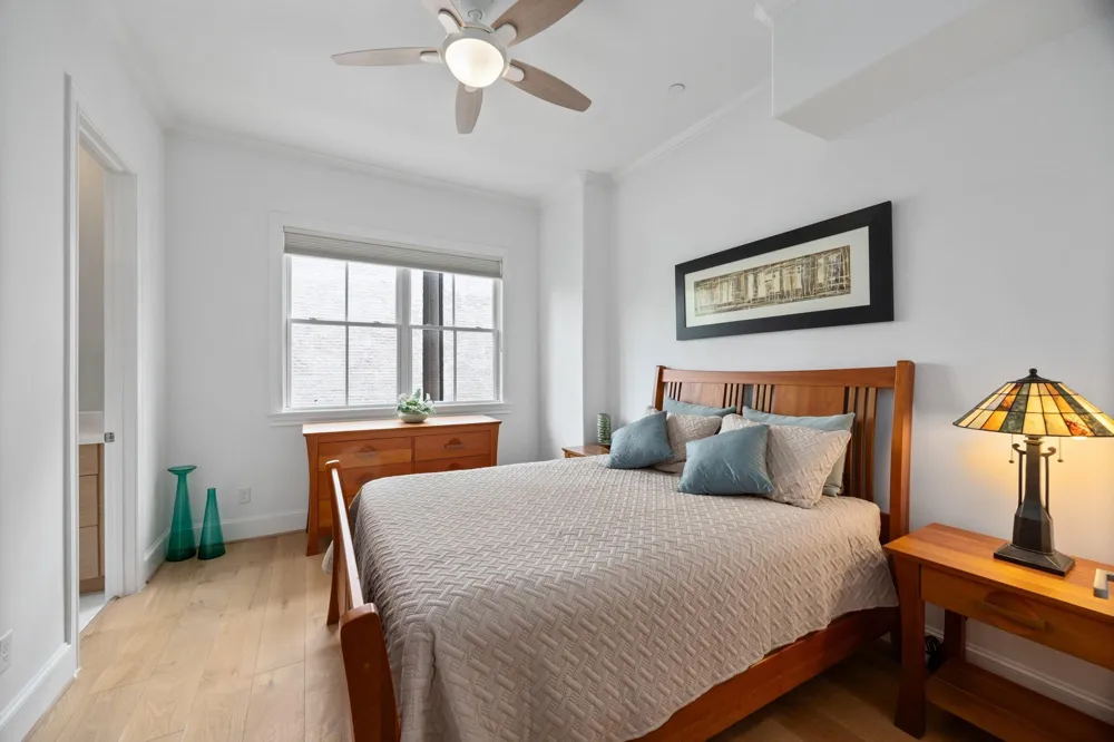 1270 Wood Hollow Drive Houston, TX 77057