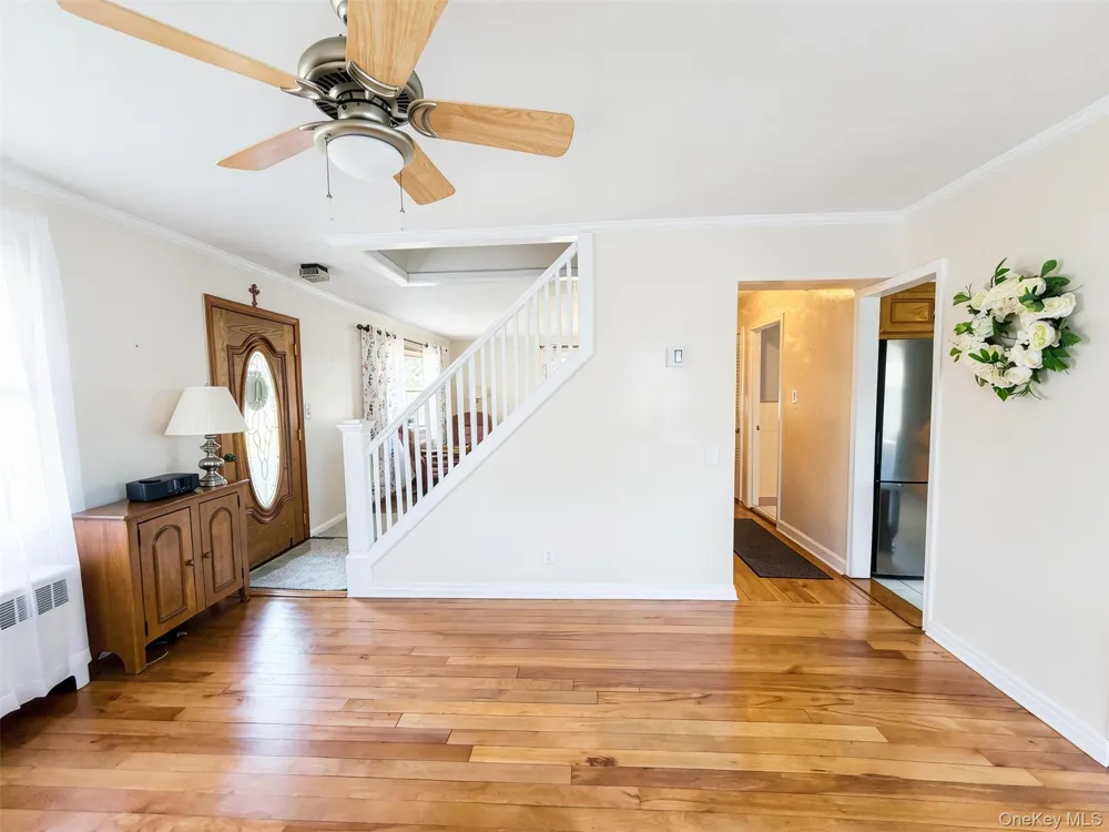 3584 Condor Road Levittown, NY 11756