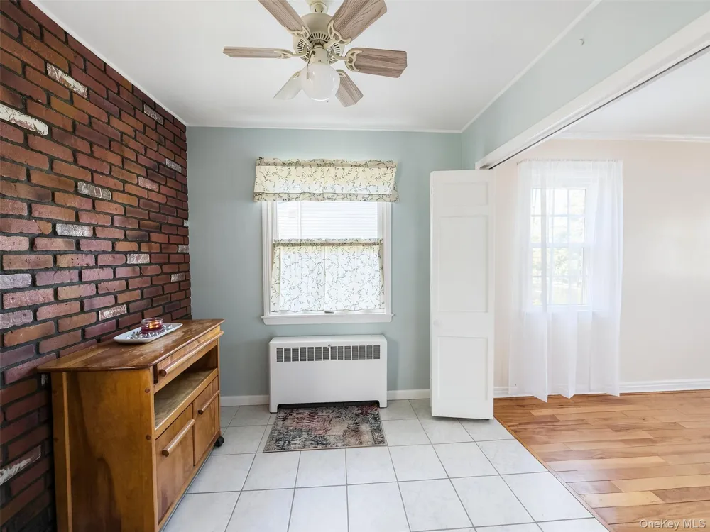 3584 Condor Road Levittown, NY 11756