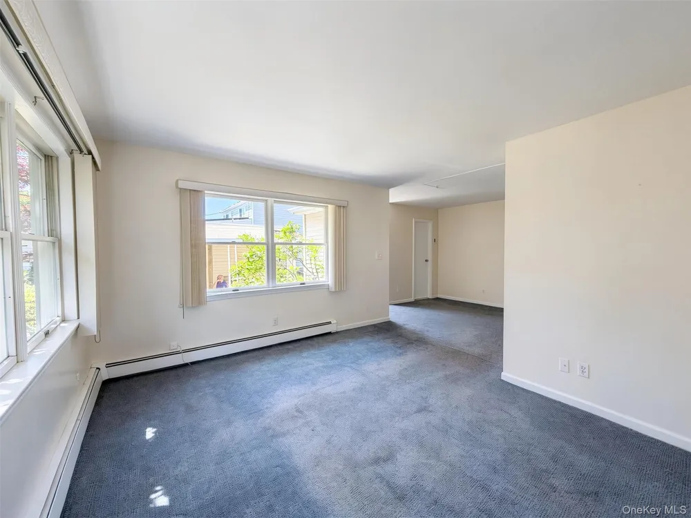 3584 Condor Road Levittown, NY 11756