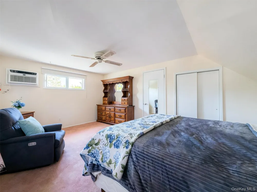 3584 Condor Road Levittown, NY 11756