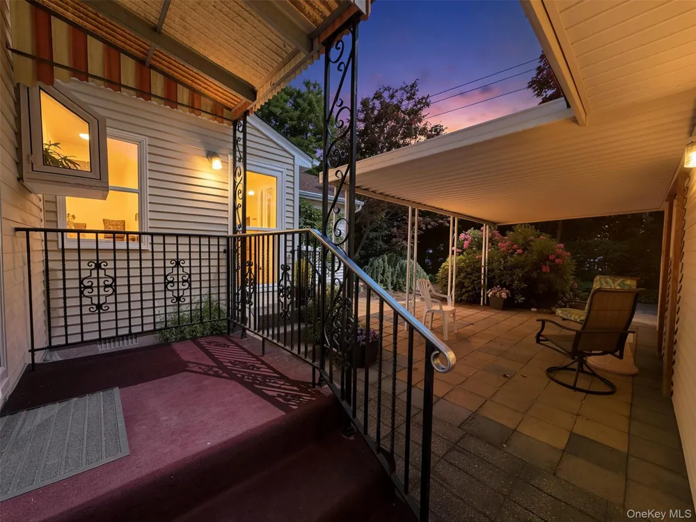 3584 Condor Road Levittown, NY 11756