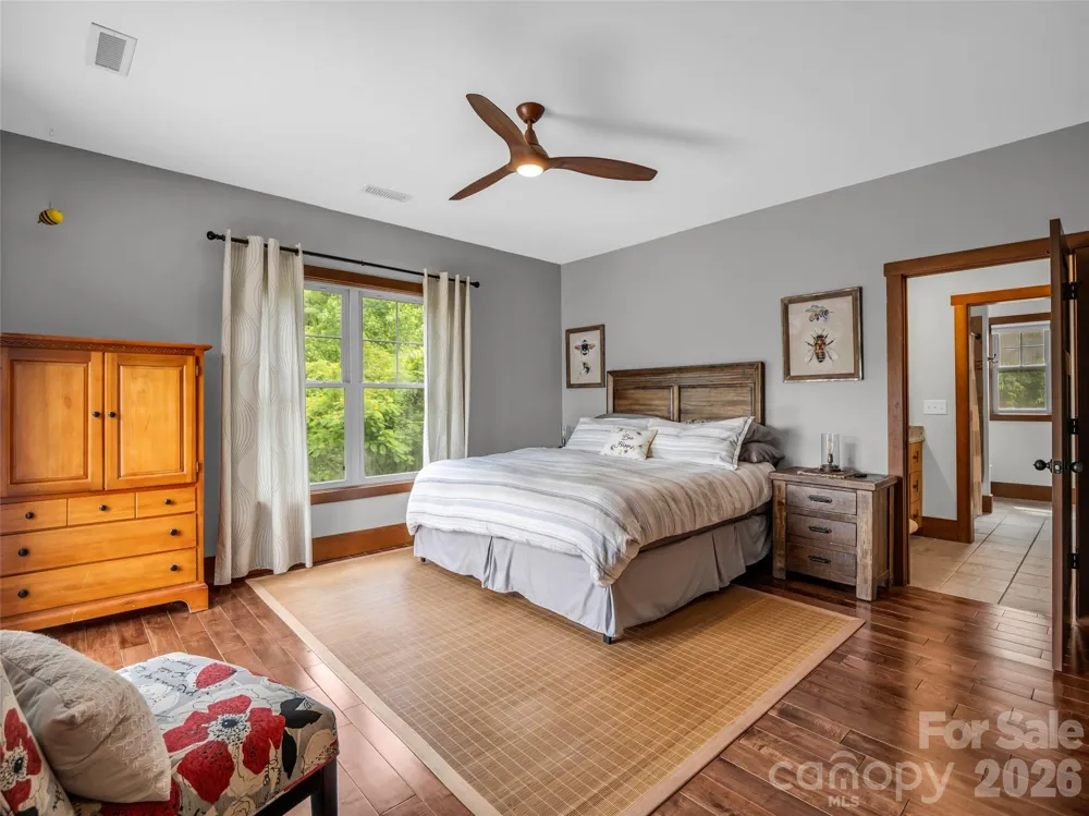 334 Willow Top Lane Lake Lure, NC 28746