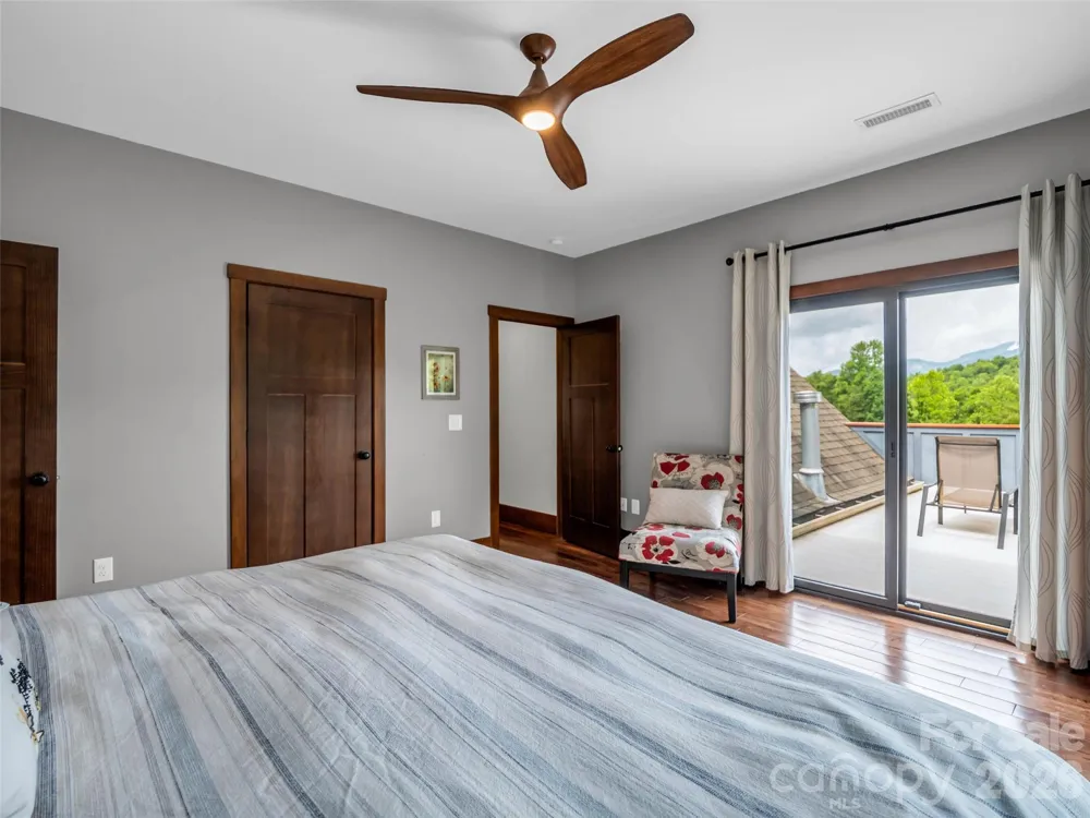334 Willow Top Lane Lake Lure, NC 28746