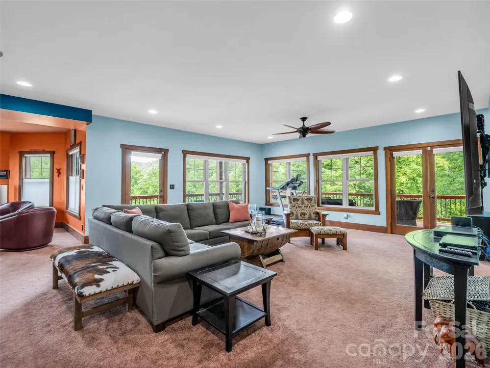 334 Willow Top Lane Lake Lure, NC 28746