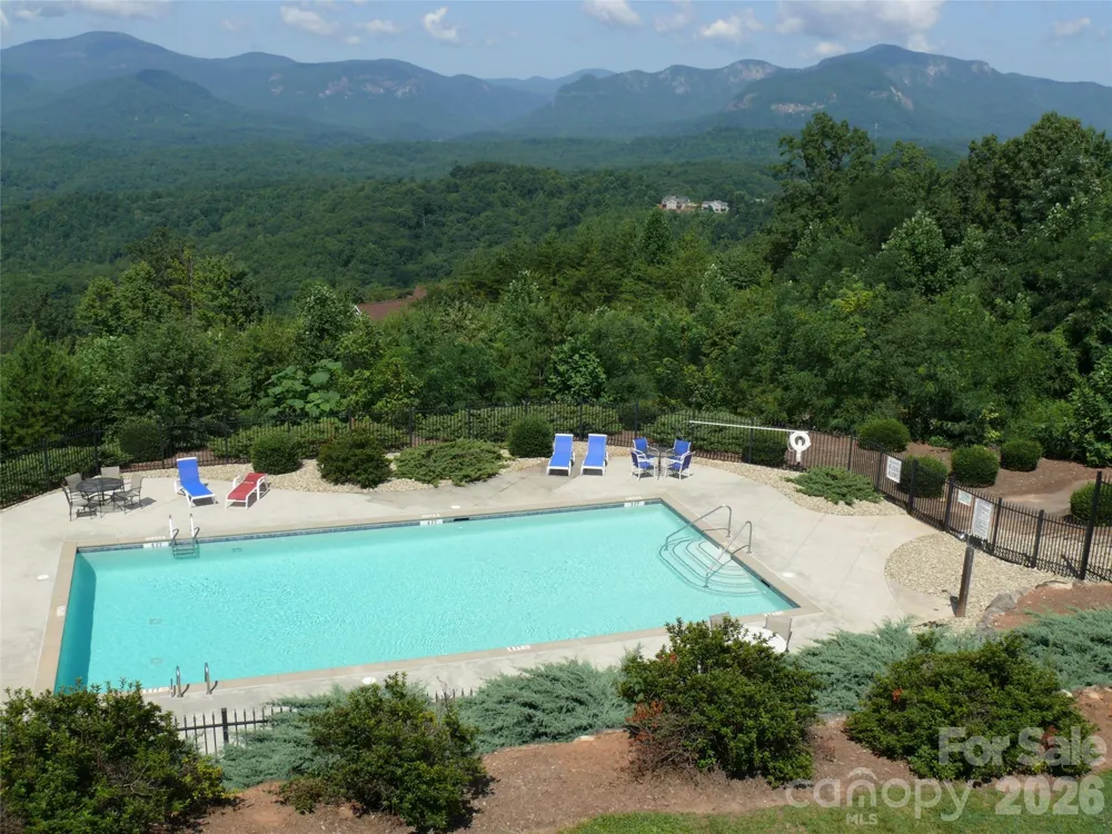 334 Willow Top Lane Lake Lure, NC 28746