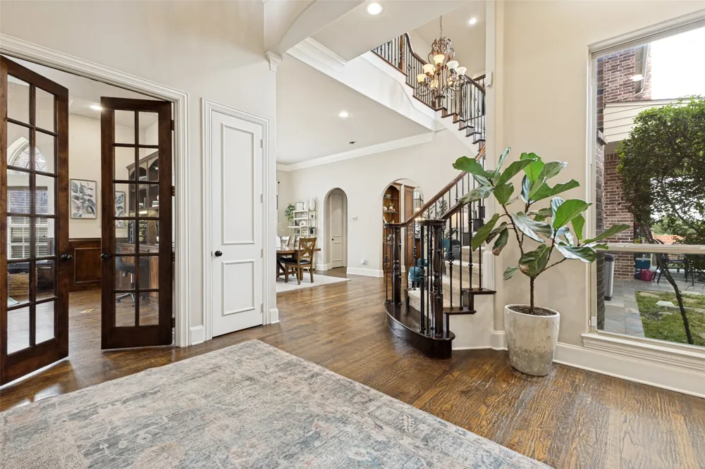 33 Lochleven Richardson, TX 75082