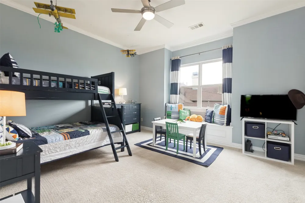 33 Lochleven Richardson, TX 75082