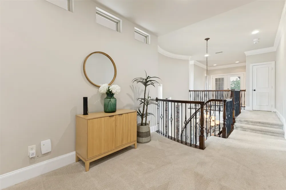 33 Lochleven Richardson, TX 75082