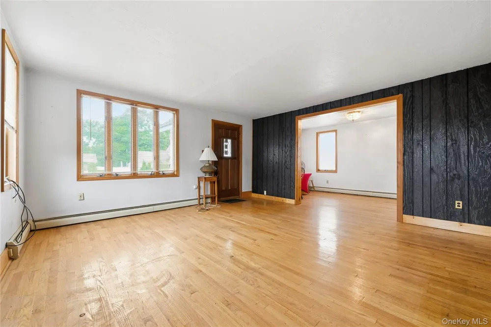 418 Myrtle Avenue West Islip, NY 11795