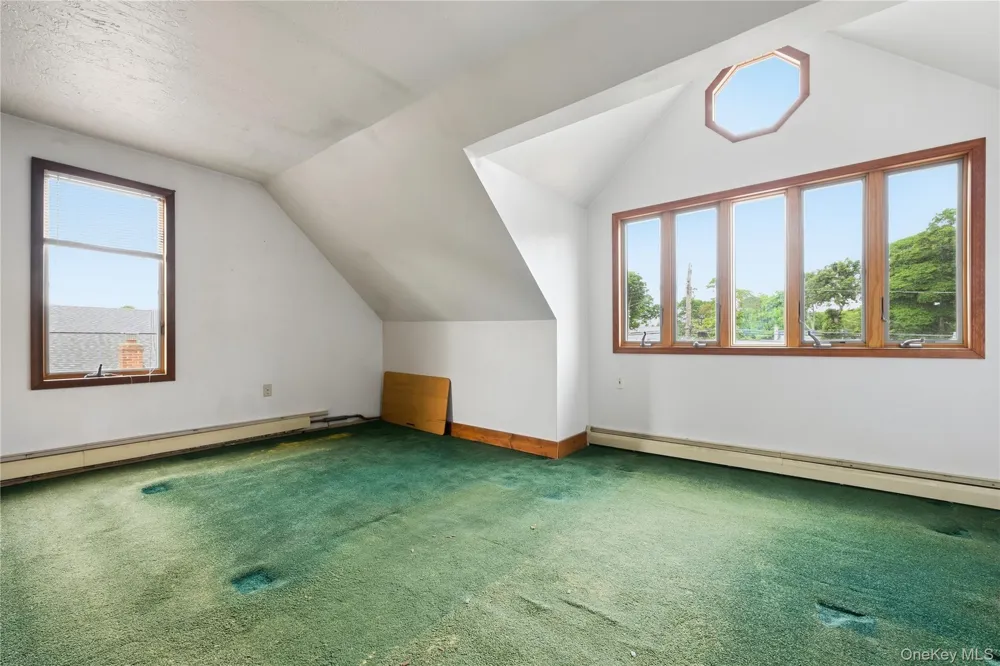 418 Myrtle Avenue West Islip, NY 11795