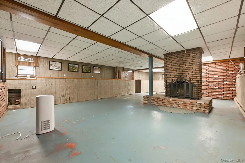 418 Myrtle Avenue West Islip, NY 11795