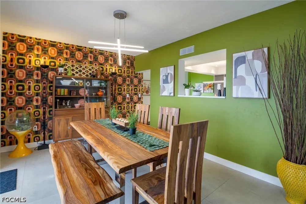 Virginia Avenue #403 Fort Myers, FL 33901