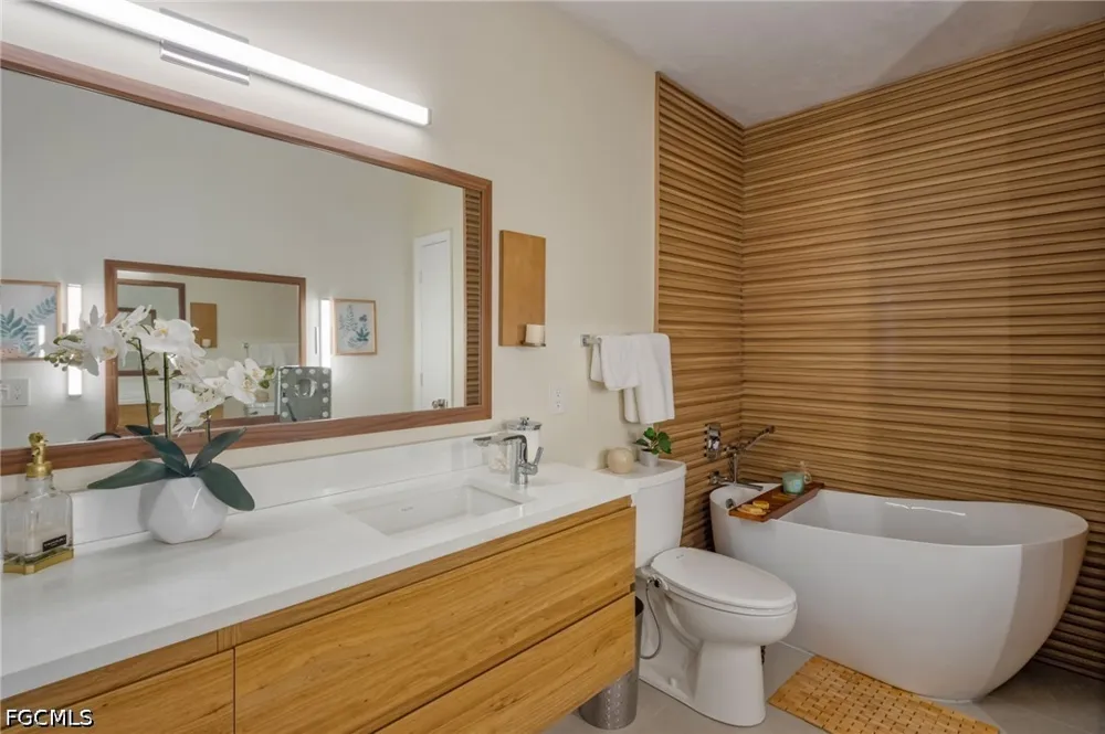 Virginia Avenue #403 Fort Myers, FL 33901