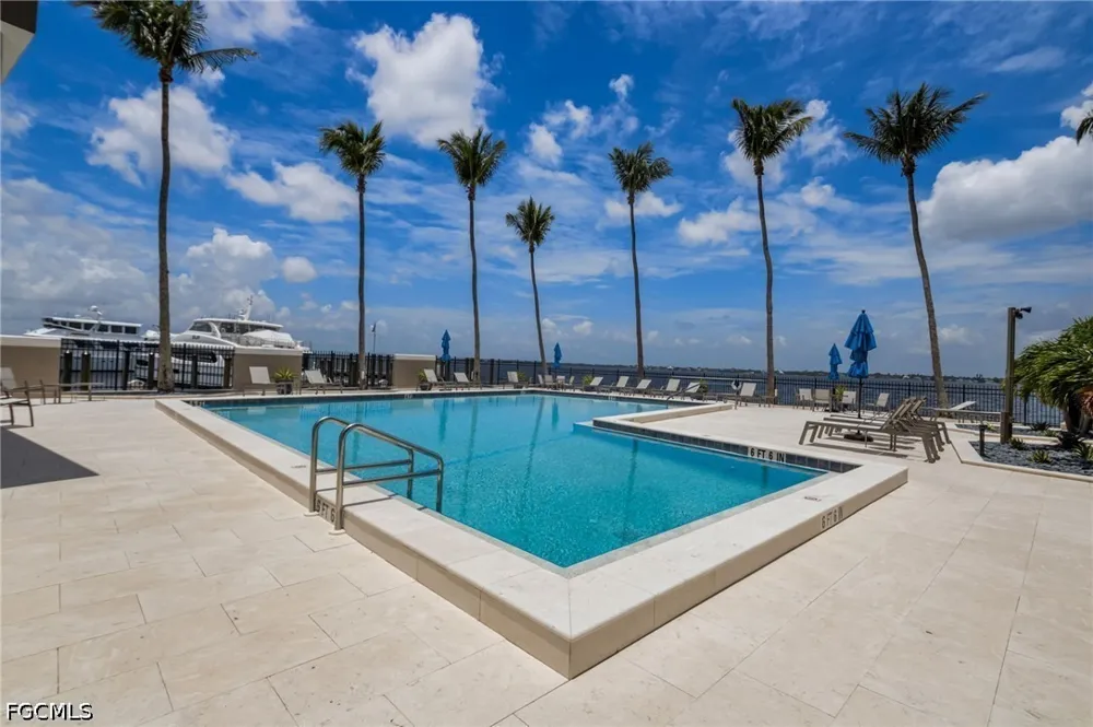 Virginia Avenue #403 Fort Myers, FL 33901
