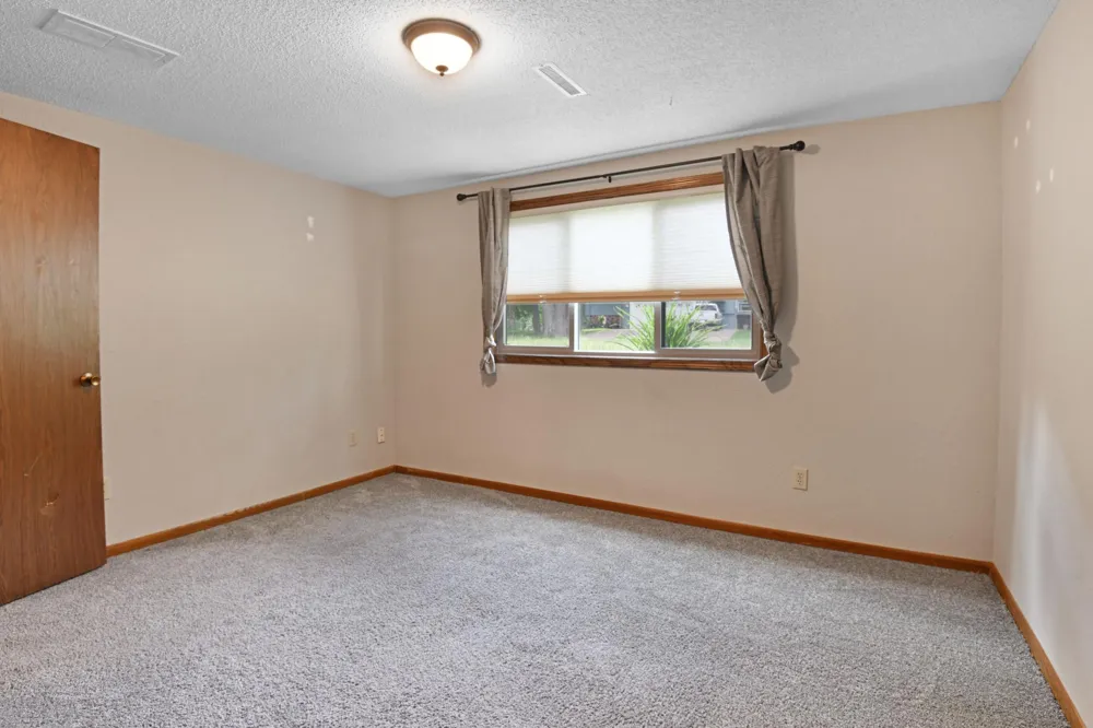 807 2 1/2 STREET Sartell, MN 56377
