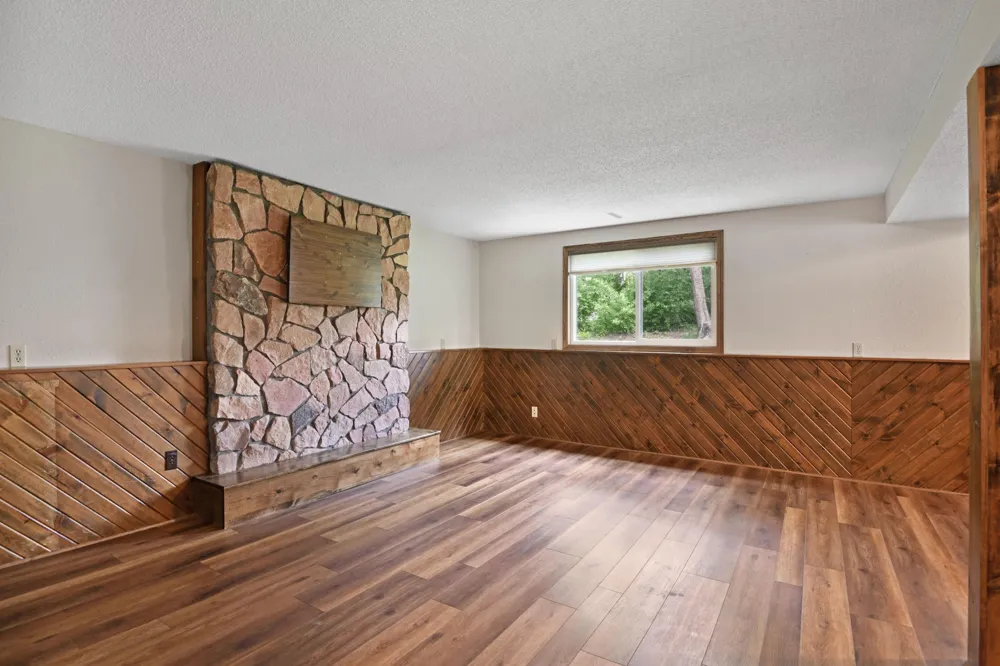 807 2 1/2 STREET Sartell, MN 56377