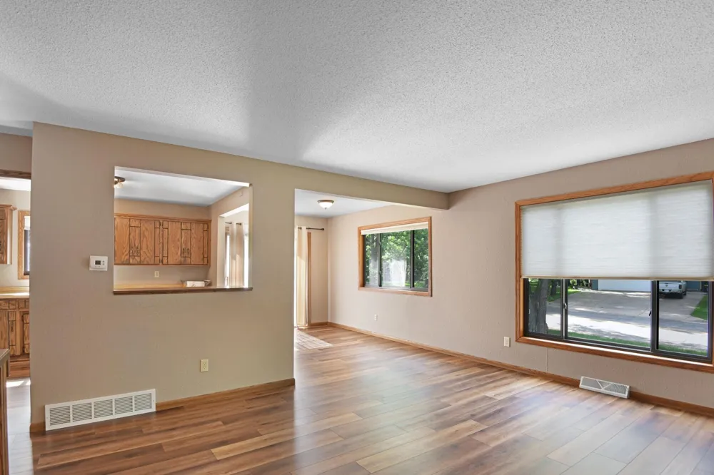 807 2 1/2 STREET Sartell, MN 56377
