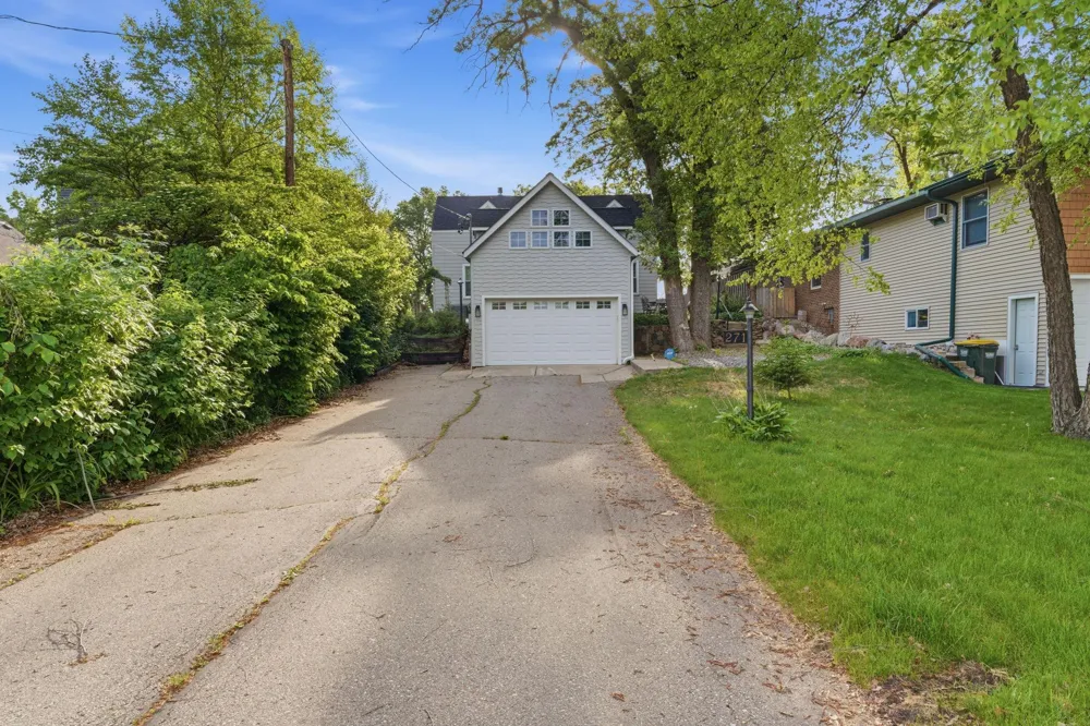 271 Lake Avenue Spicer, MN 56288