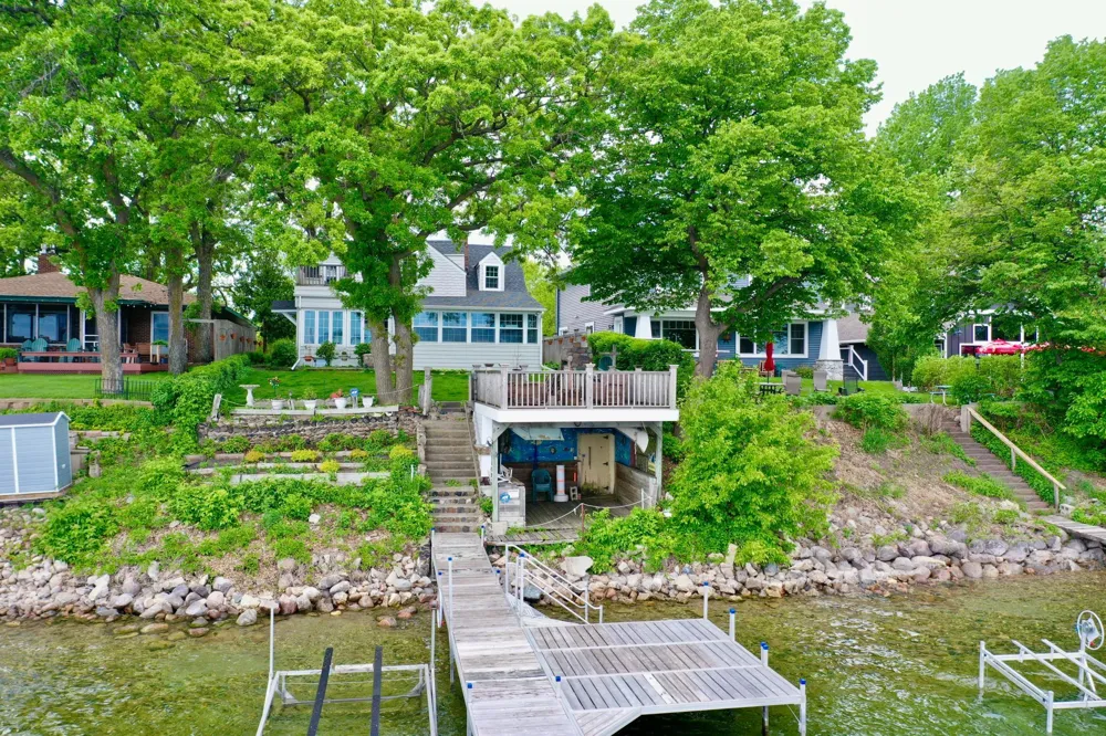 271 Lake Avenue Spicer, MN 56288