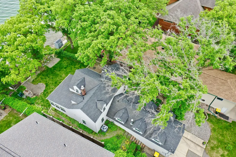 271 Lake Avenue Spicer, MN 56288